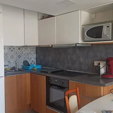 60 M² Deux Chambres Centre דירה